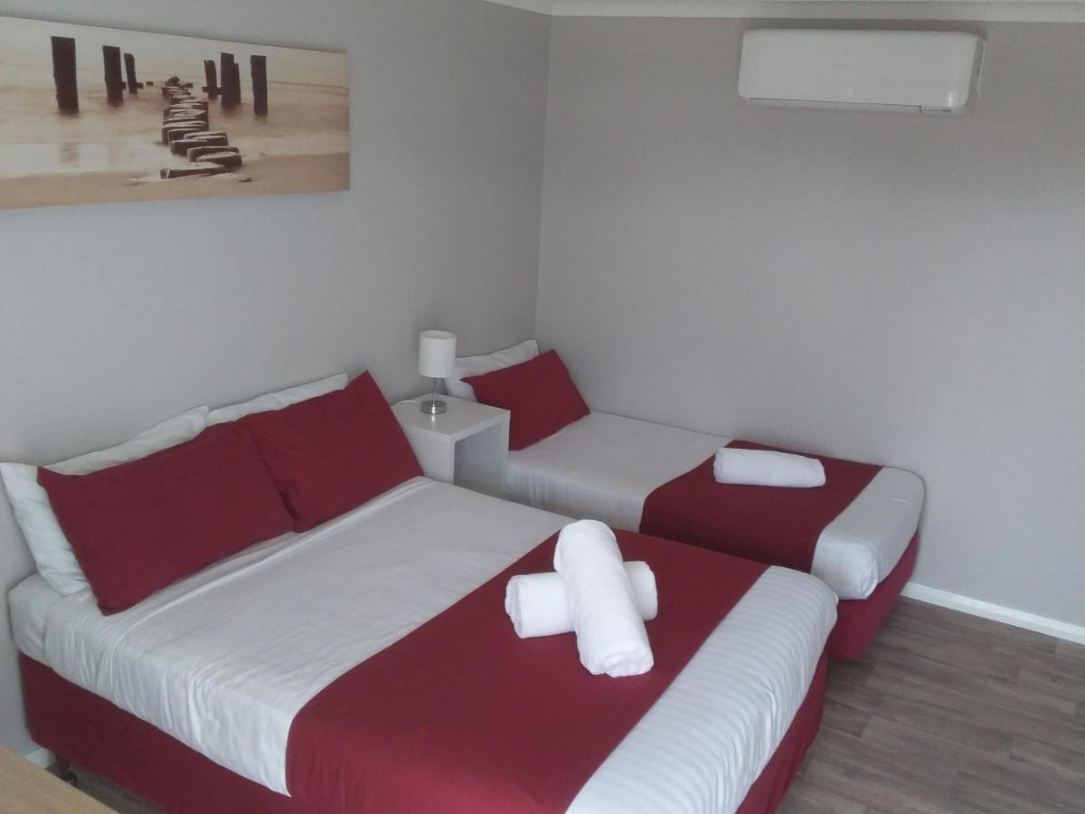 Border Village Roadhouse Екстер'єр фото